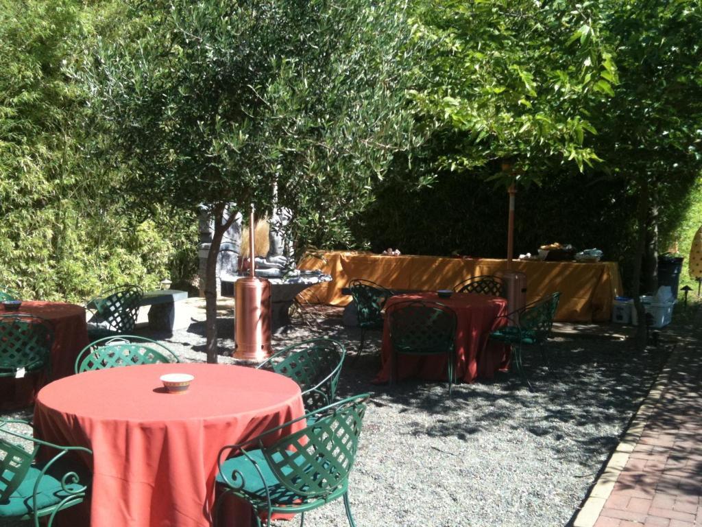 Vineyard Hotel Sonoma